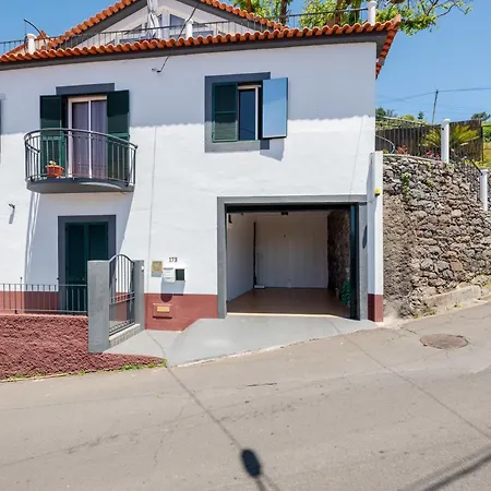 Casa Do Castanheiro Casa de Férias *